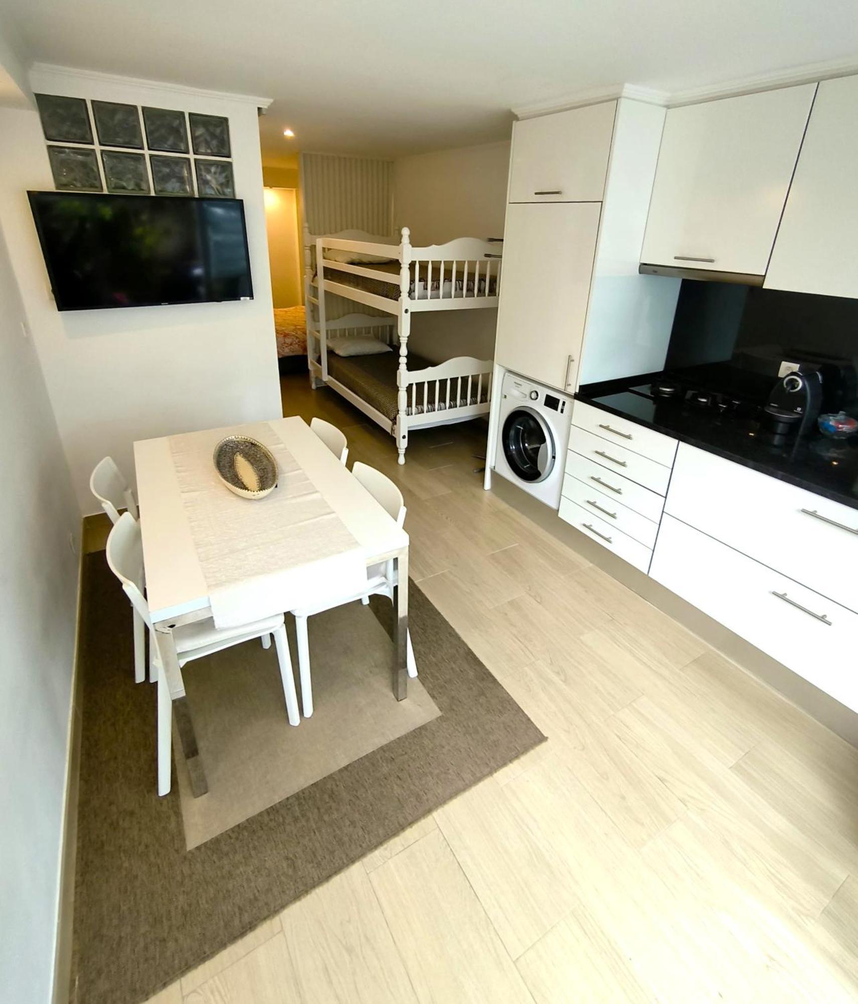 The Sun House Apartment Santa Iria de Azoia Luaran gambar