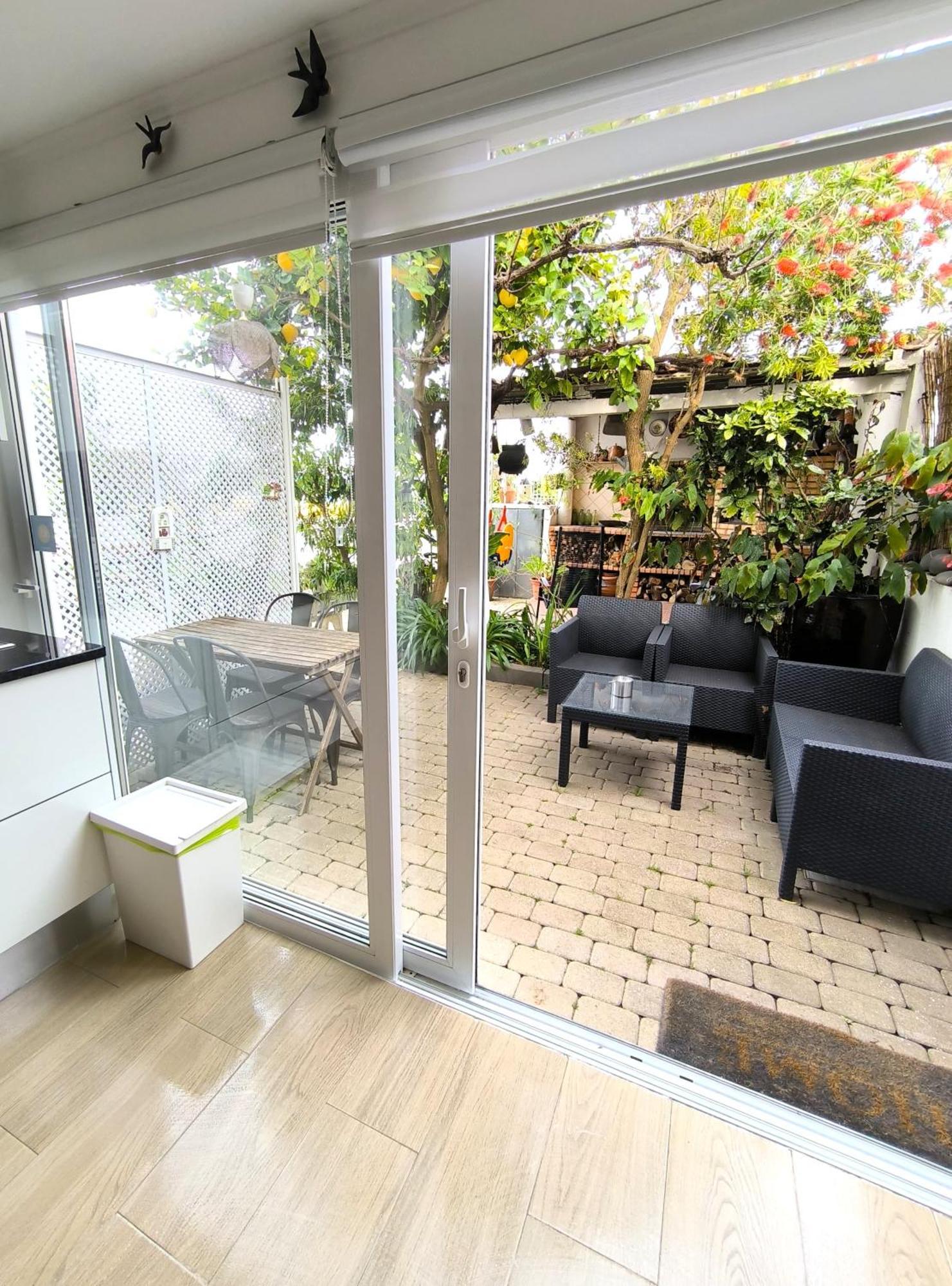 The Sun House Apartment Santa Iria de Azoia Luaran gambar