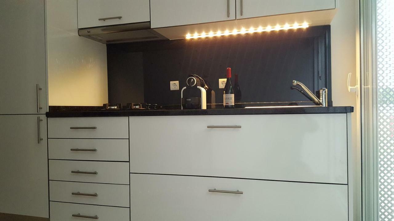 The Sun House Apartment Santa Iria de Azoia Luaran gambar